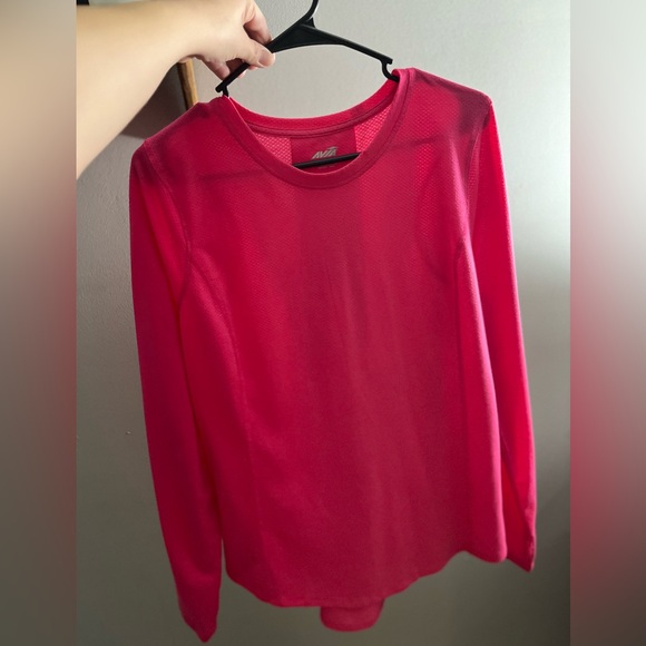 Tops - Woman's Avia Long Sleeve Shirt
